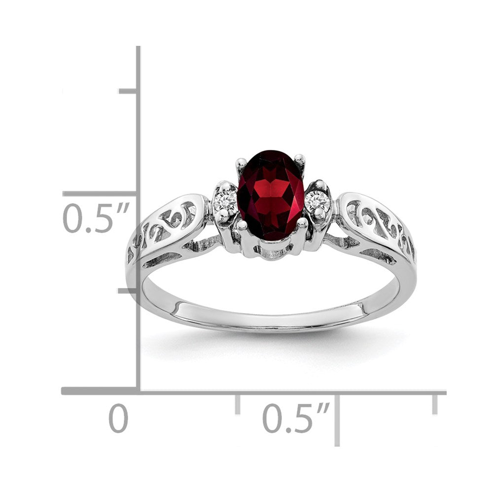14k White Gold 6x4mm Oval Garnet A Diamond ring