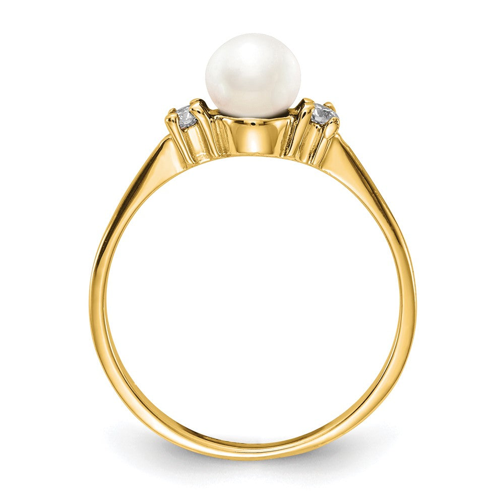 14k 5mm FW Cultured Pearl A Diamond ring