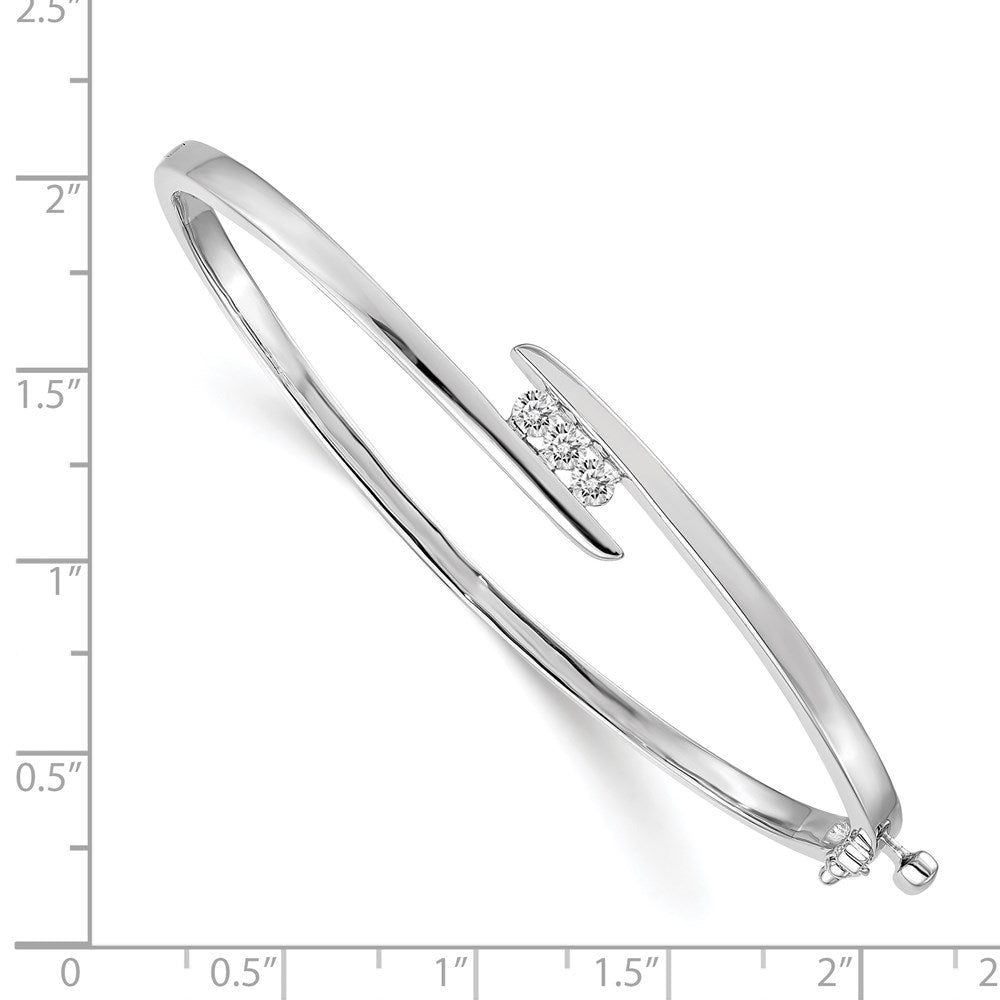 14k White Gold VS Diamond bangle