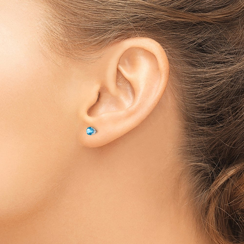 14k White Gold 4mm Blue Topaz Stud Earrings