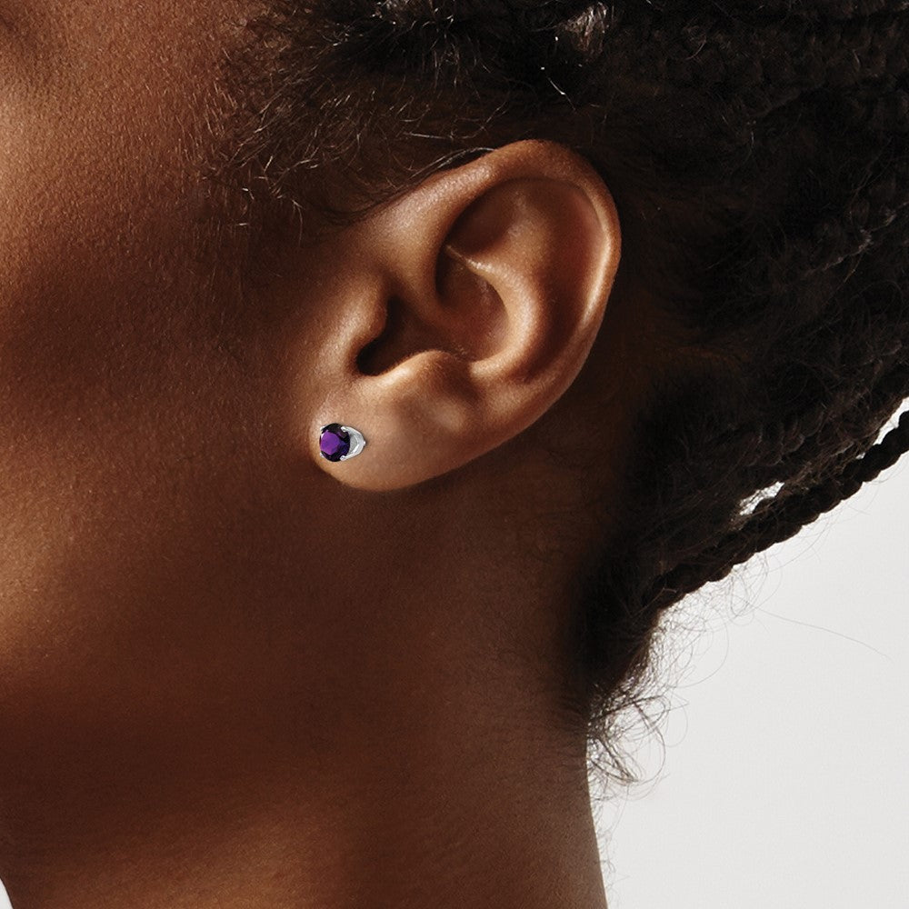 14k White Gold 5mm Amethyst Stud Earrings