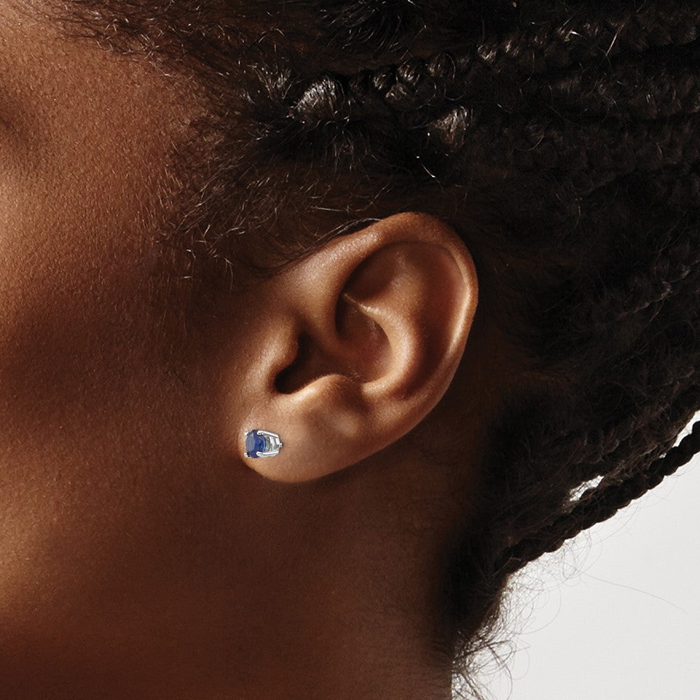 14k White Gold Sapphire Earrings