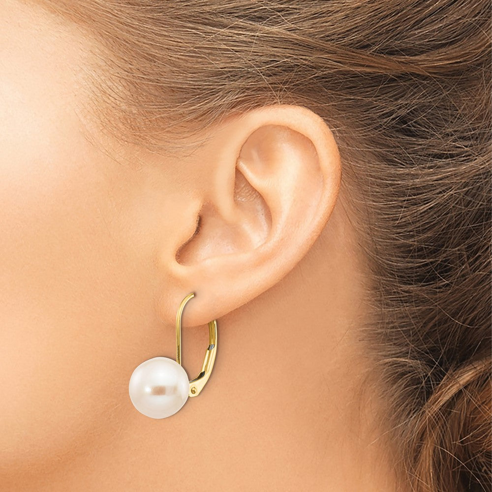 14k 8-9mm White Round Freshwater Cultured Pearl Leverback Earrings