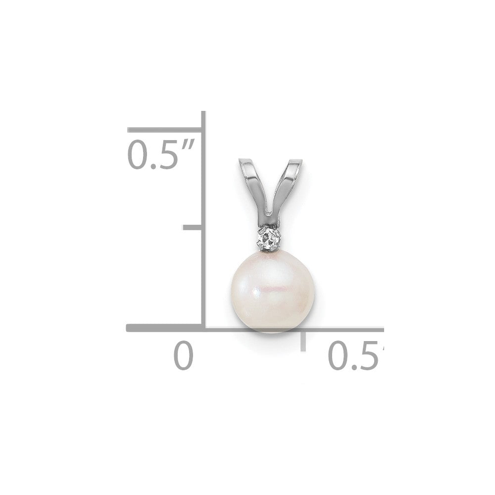 14kw 5-6mm White Round Saltwater Akoya Cultured Pearl Diamond Pendant