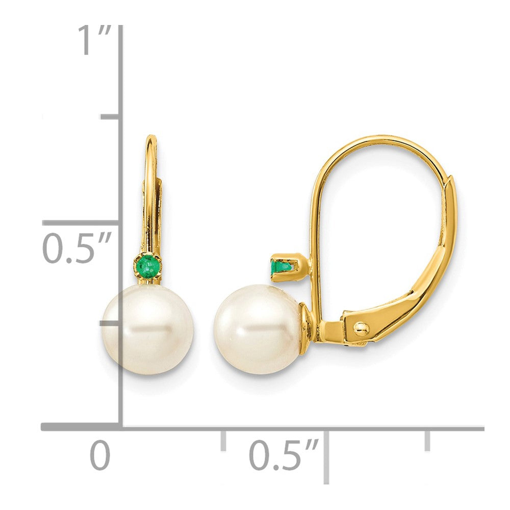 14k 5-5.5mm White Round FW Cultured Pearl Emerald Leverback Earrings