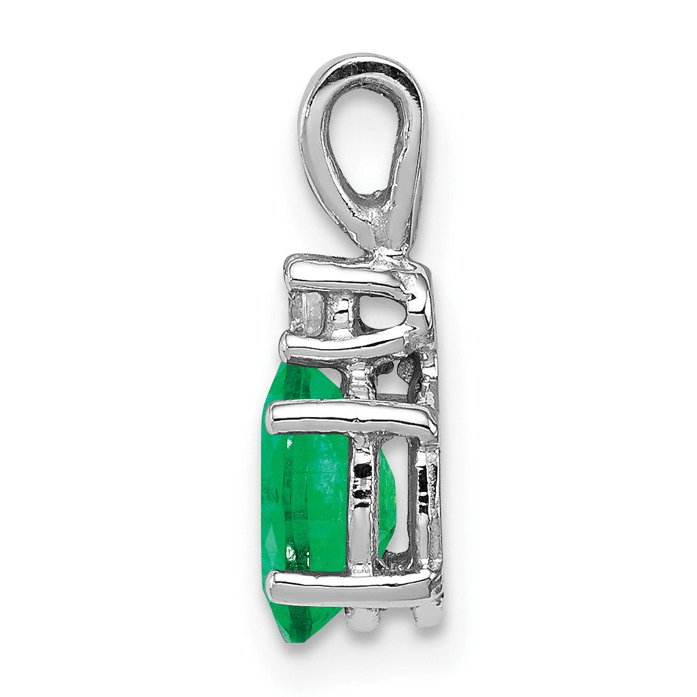 14k White Gold 7x5mm Oval Emerald AAA Diamond pendant