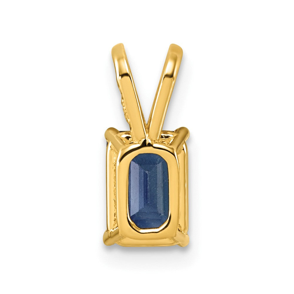 14k 7x5mm Emerald Cut Sapphire pendant