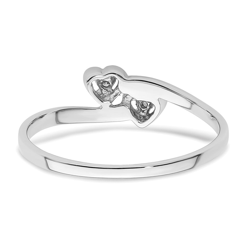 14k White Gold A Diamond heart ring