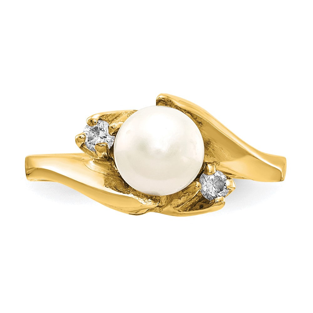 14k 6mm FW Cultured Pearl VS Diamond ring