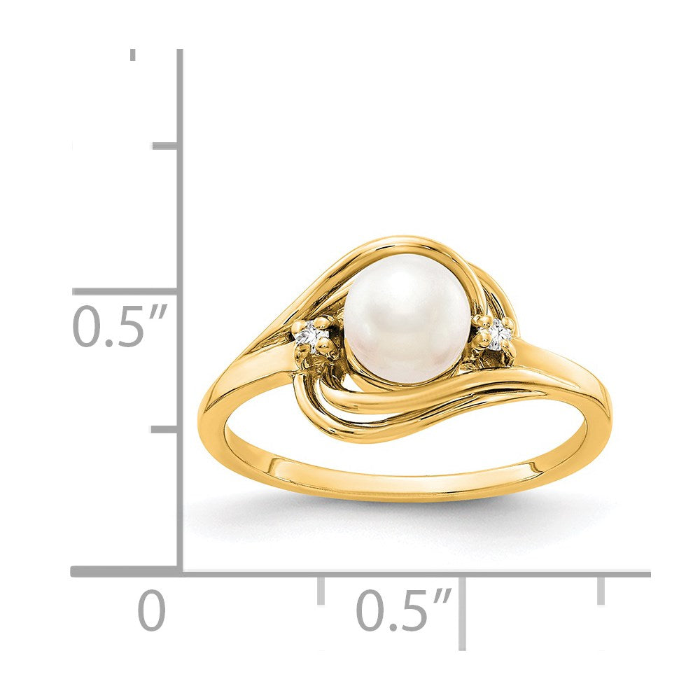 14k 5.5mm FW Cultured Pearl VS Diamond ring