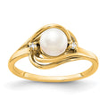 14k 5.5mm FW Cultured Pearl VS Diamond ring