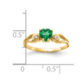 14k 5mm Heart Emerald A Diamond ring