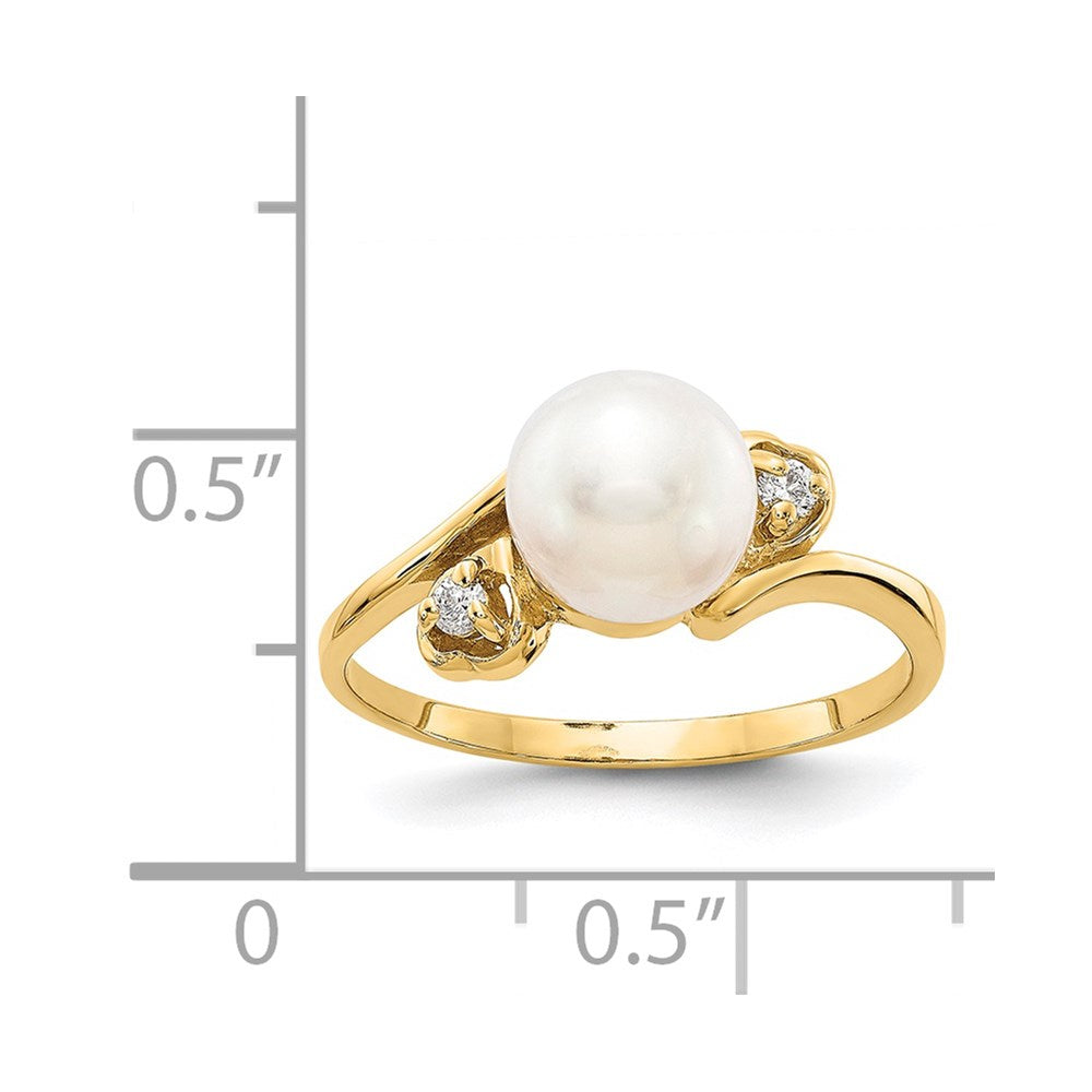14k Gold 7mm FW Cultured Pearl A Diamond ring