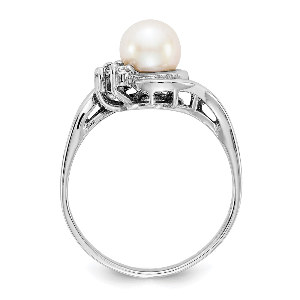 14k White Gold 6mm FW Cultured Pearl VS Diamond Ring