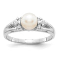 14k White Gold 6mm FW Cultured Pearl VS Diamond ring
