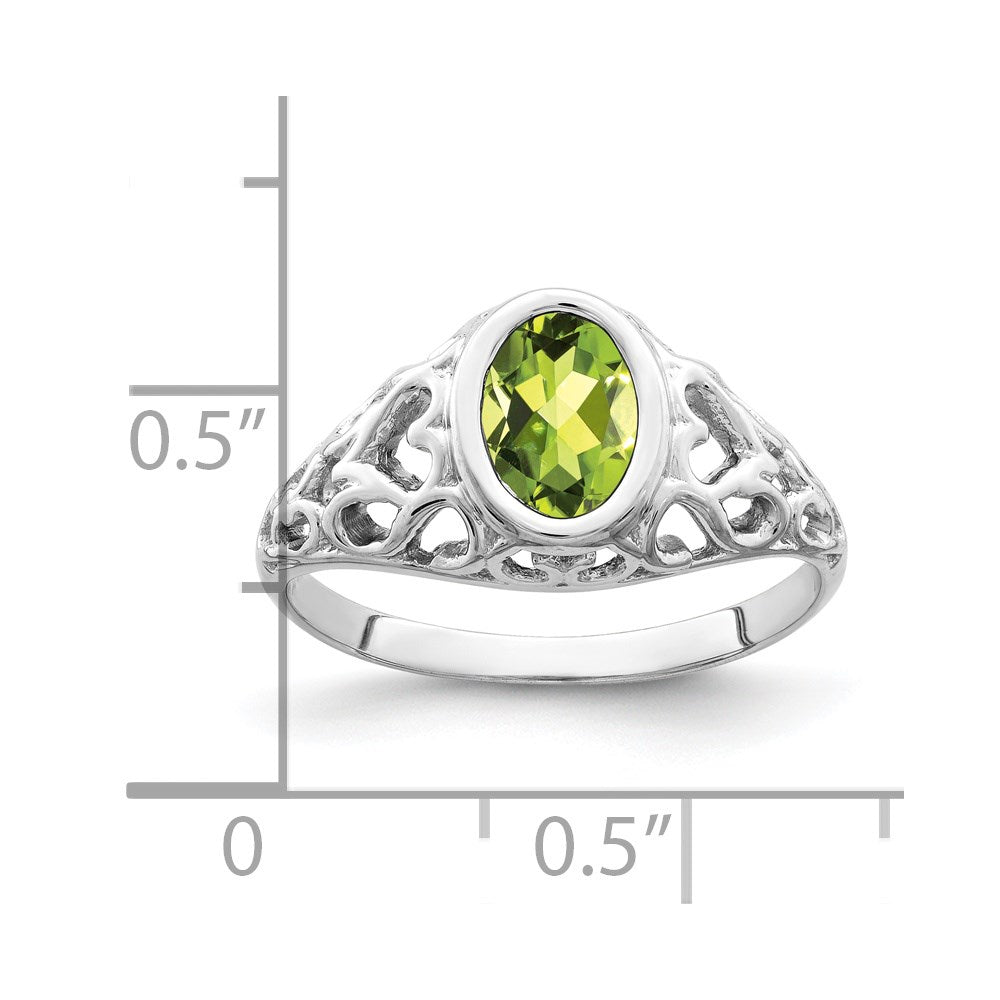 14k White Gold 7x5mm Oval Peridot ring
