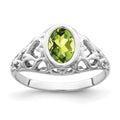 14k White Gold 7x5mm Oval Peridot ring