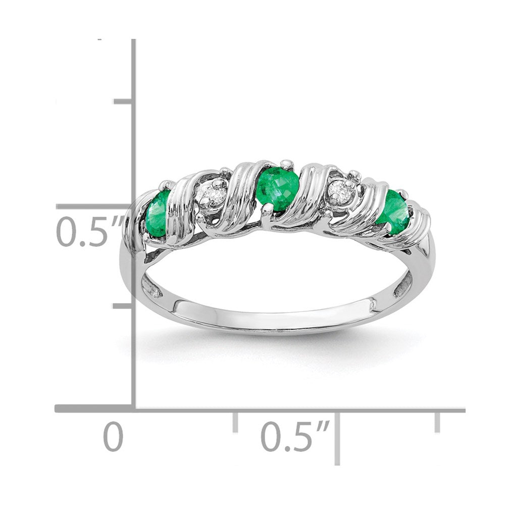 14k White Gold 2.75mm Emerald AAA Diamond ring