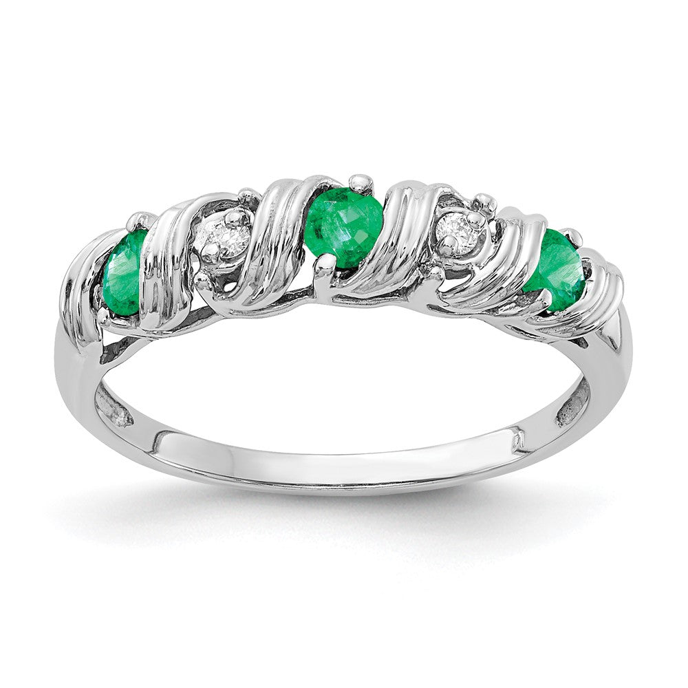 14k White Gold 2.75mm Emerald A Diamond ring